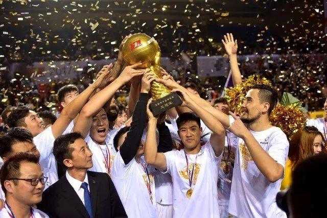 “雏凤计划”赴韩国集训队出征仪式在北京举行