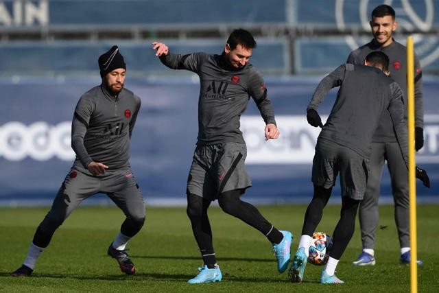 世俱杯夺冠赔率:大巴黎冷负仍领跑 3队并列第2