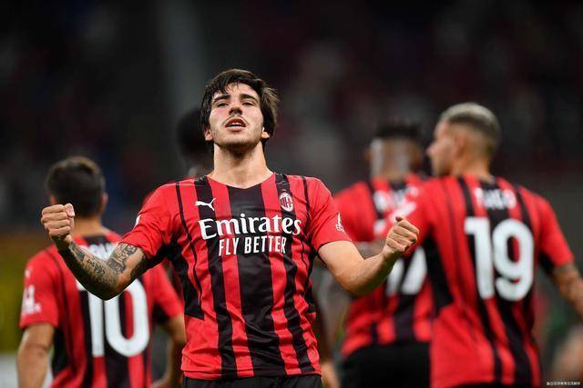 易建联:没有观众比赛很煎熬 重回主场令人期待