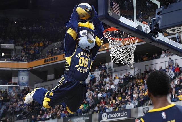 赵剑波击败孟凡雨 登顶独牙传奇中式九球青岛精英赛