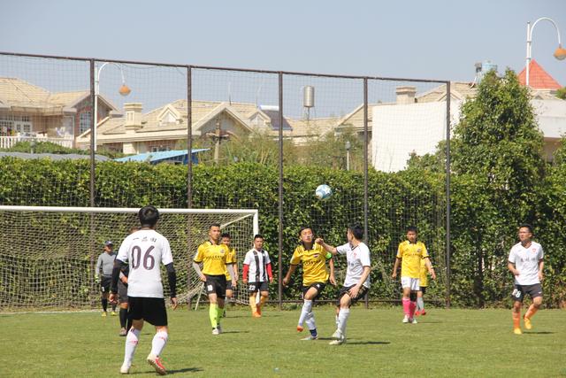 31岁伊卡尔迪身价跌至1300万欧，巅峰身价1亿欧